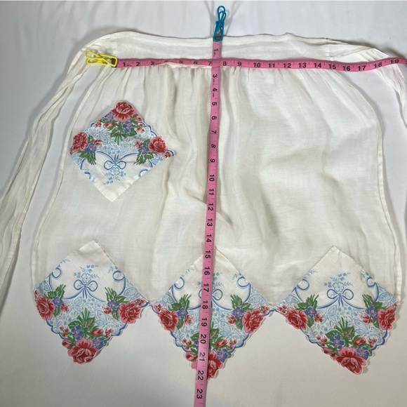 Vintage Handkerchief Floral Hostess Half Apron Handmade Kitchen Cooking Baking - Picture 15 of 16